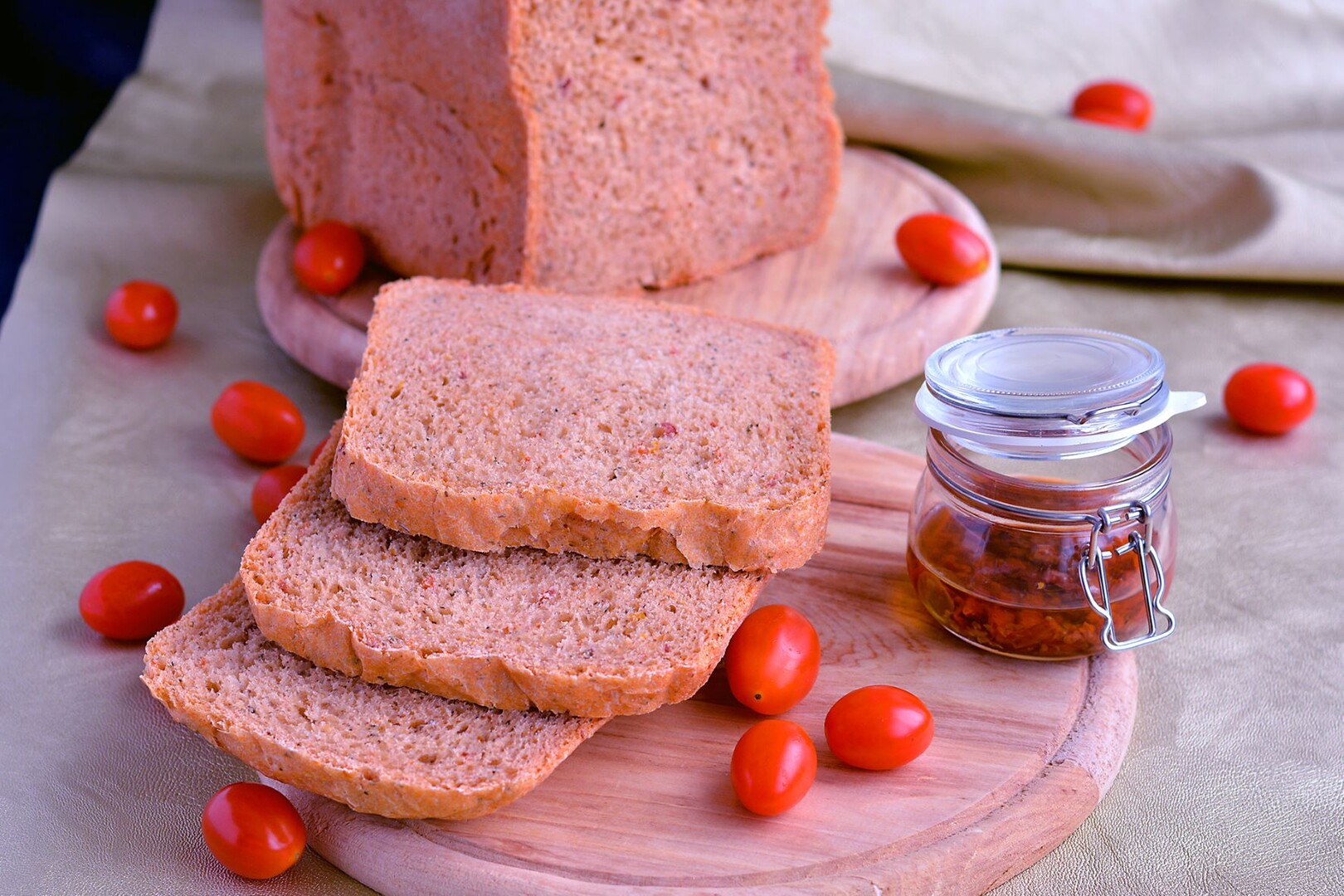 Brot mit getrockneten Tomaten | ETA Blog - Hier ist mein Zuhause